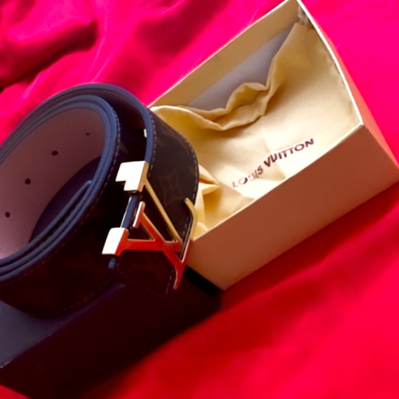 Louis V Belt - Picture 1 of 2